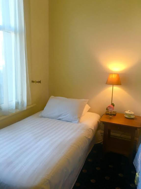דנידין Highland House Boutique Hotel מראה חיצוני תמונה